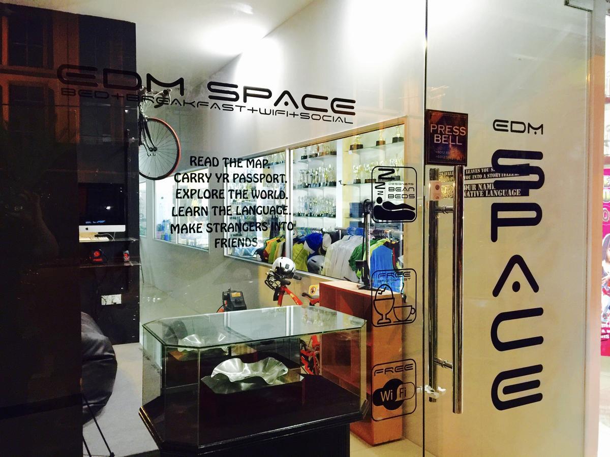 Edm Space Ipoh Exterior foto